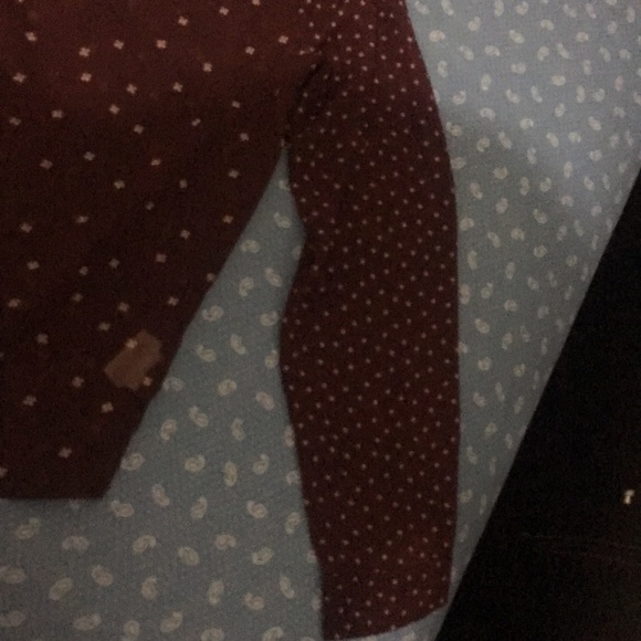 Burgundy blouse - Picture 4 of 4